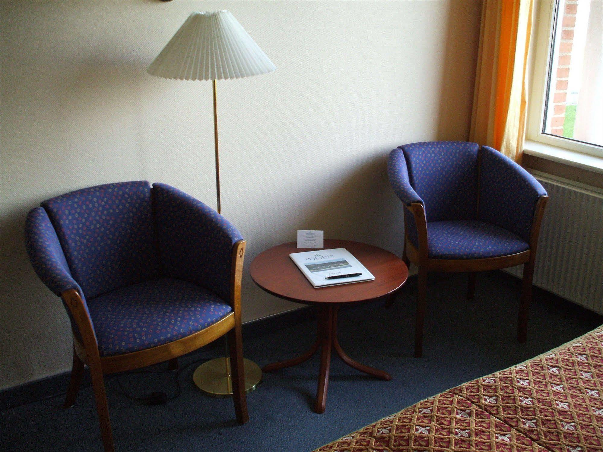 Hotel Pinenhus Glyngøre Екстериор снимка